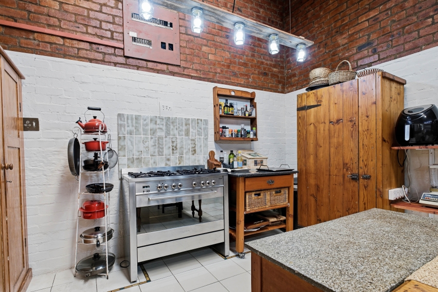 5 Bedroom Property for Sale in Westville Central KwaZulu-Natal