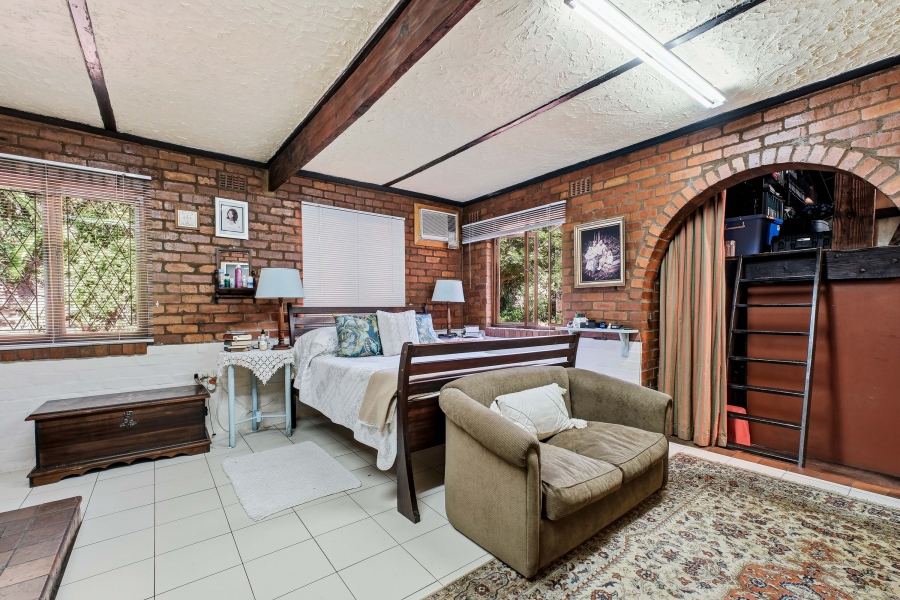 5 Bedroom Property for Sale in Westville Central KwaZulu-Natal