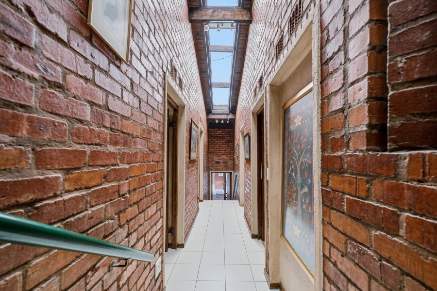 5 Bedroom Property for Sale in Westville Central KwaZulu-Natal