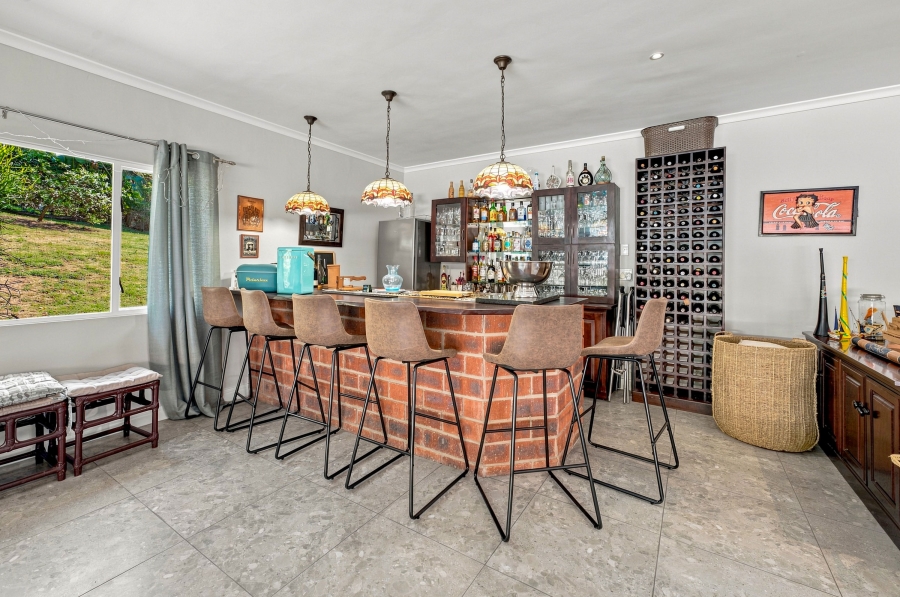 4 Bedroom Property for Sale in Dawncrest KwaZulu-Natal
