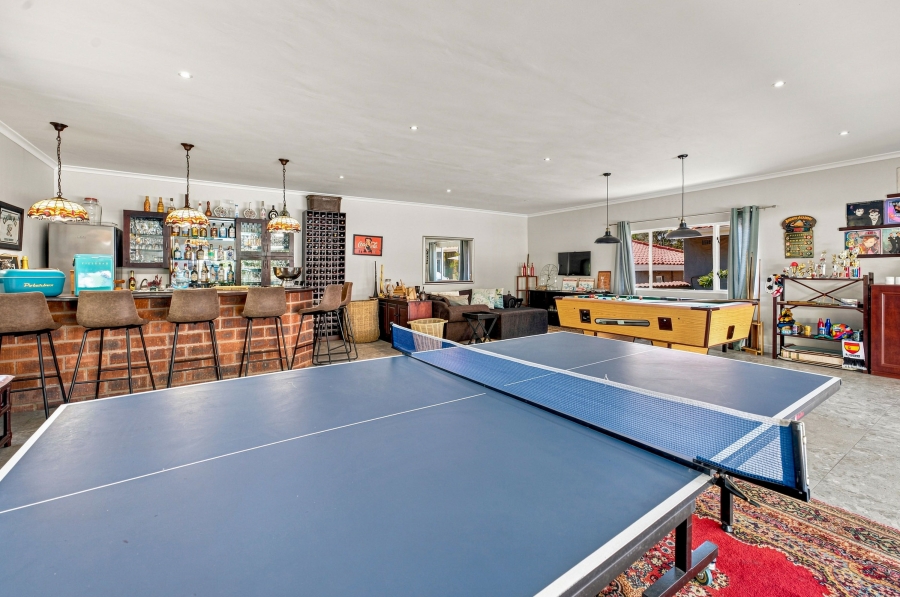 4 Bedroom Property for Sale in Dawncrest KwaZulu-Natal