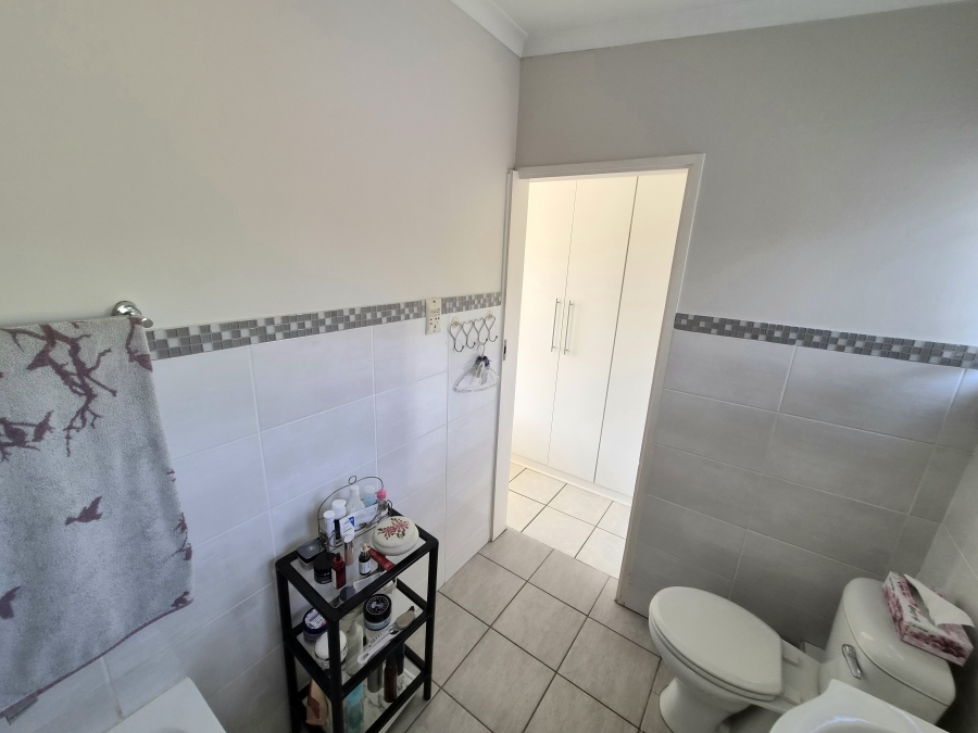 3 Bedroom Property for Sale in Montrose KwaZulu-Natal