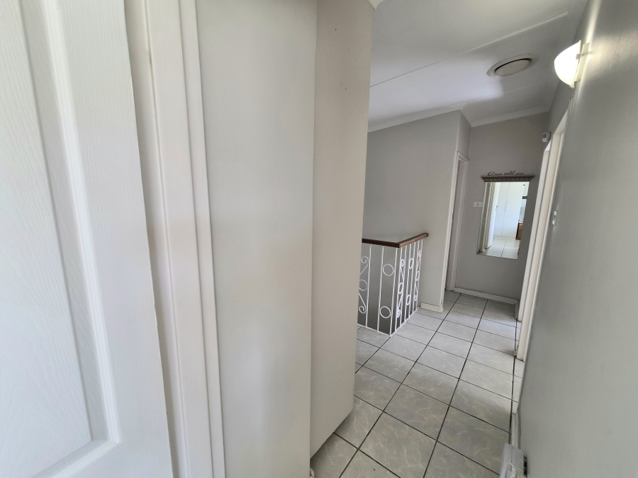 3 Bedroom Property for Sale in Montrose KwaZulu-Natal