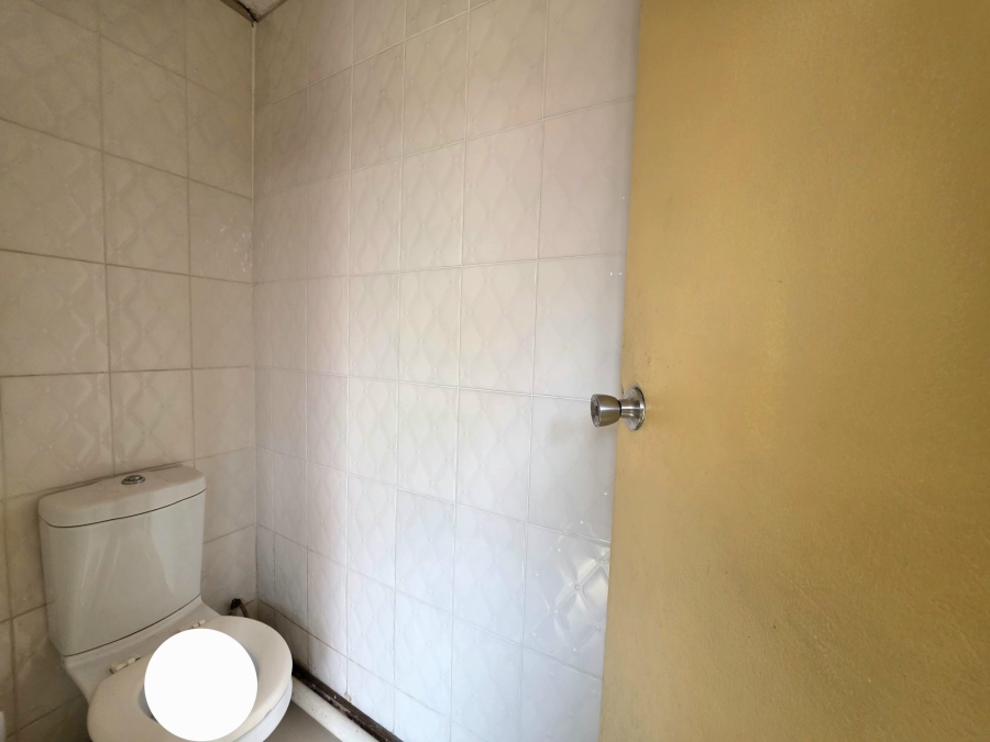 To Let 3 Bedroom Property for Rent in Montclair KwaZulu-Natal