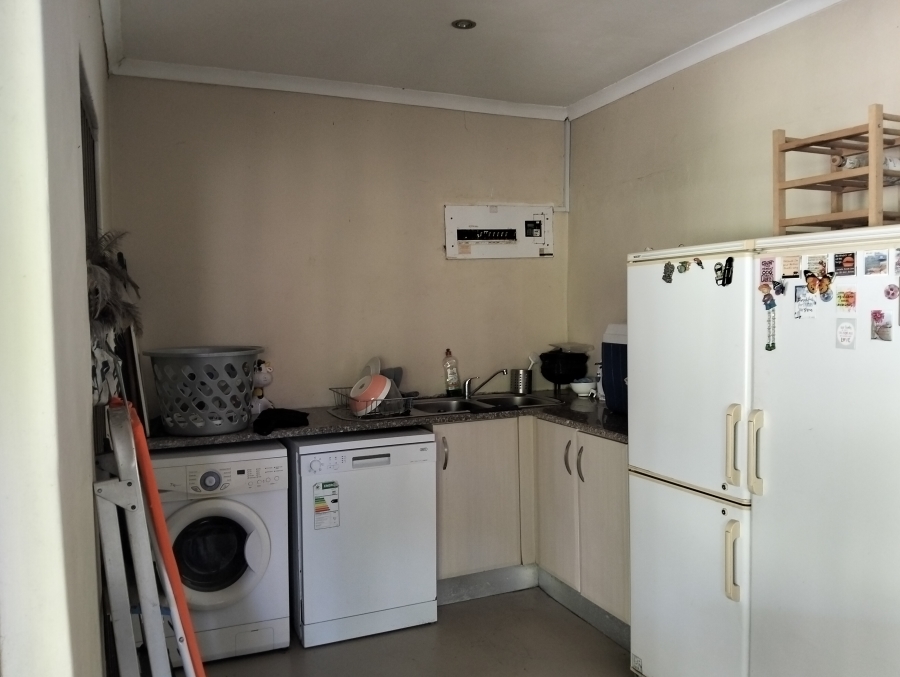To Let 3 Bedroom Property for Rent in Waterfall KwaZulu-Natal