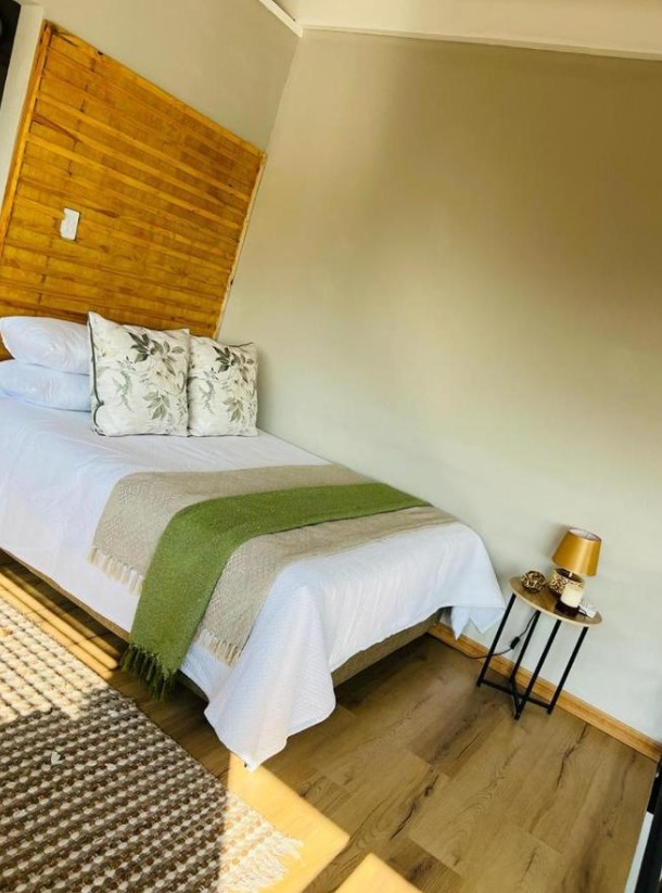 To Let 1 Bedroom Property for Rent in Newlands East KwaZulu-Natal