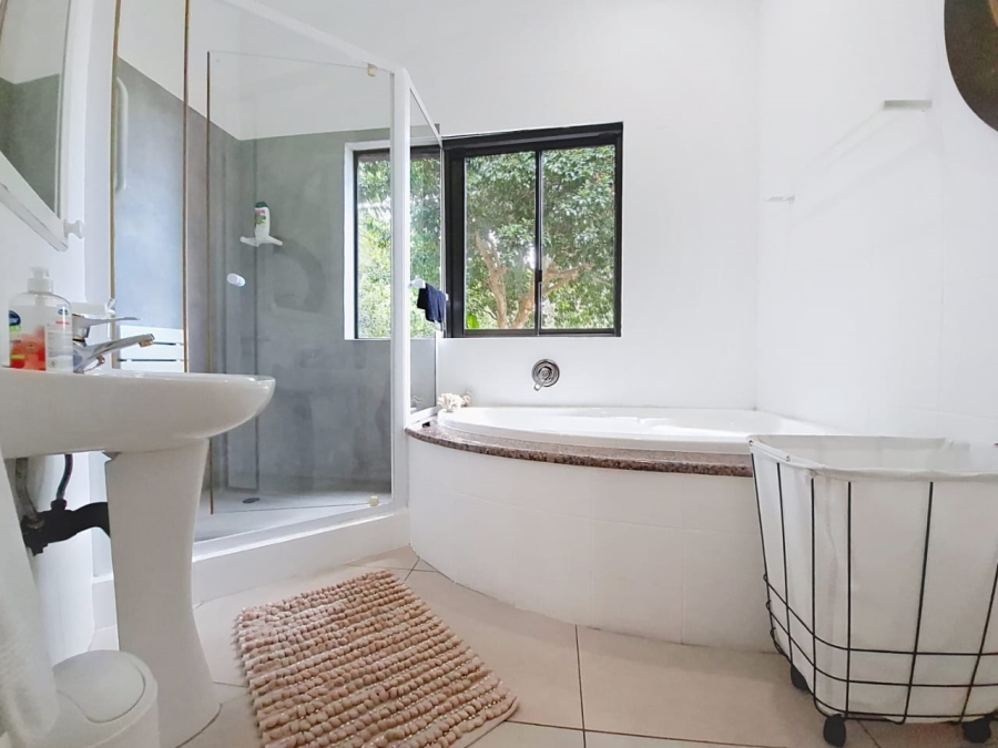 5 Bedroom Property for Sale in Port Zimbali KwaZulu-Natal
