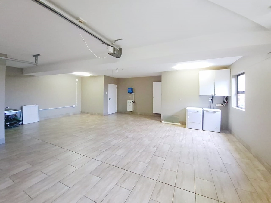 5 Bedroom Property for Sale in Port Zimbali KwaZulu-Natal
