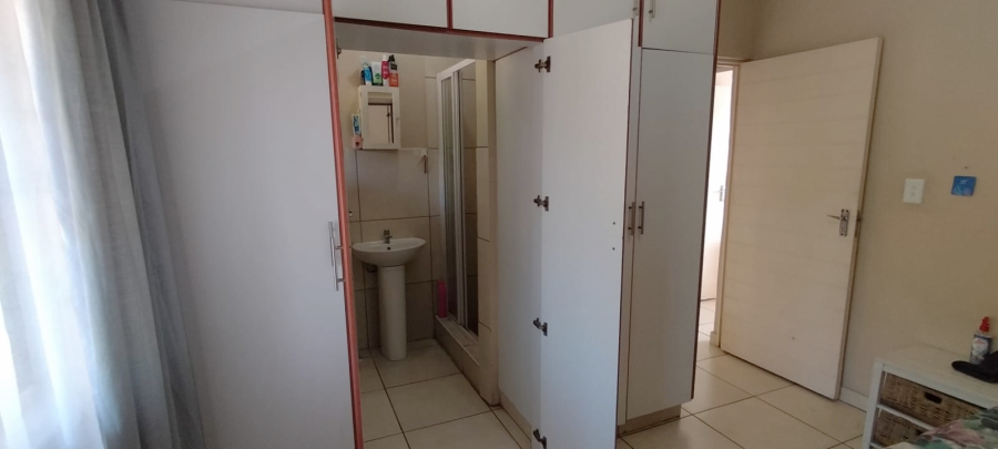 To Let 2 Bedroom Property for Rent in Warner Beach KwaZulu-Natal