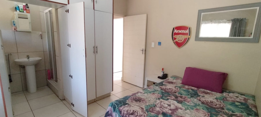 To Let 2 Bedroom Property for Rent in Warner Beach KwaZulu-Natal