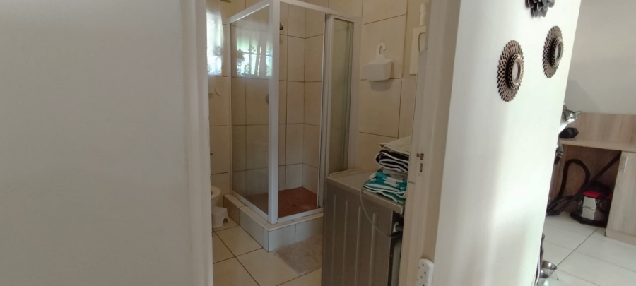To Let 2 Bedroom Property for Rent in Warner Beach KwaZulu-Natal