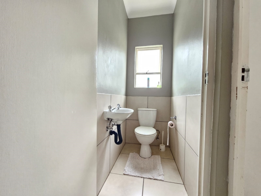 To Let 3 Bedroom Property for Rent in Bishopstowe KwaZulu-Natal