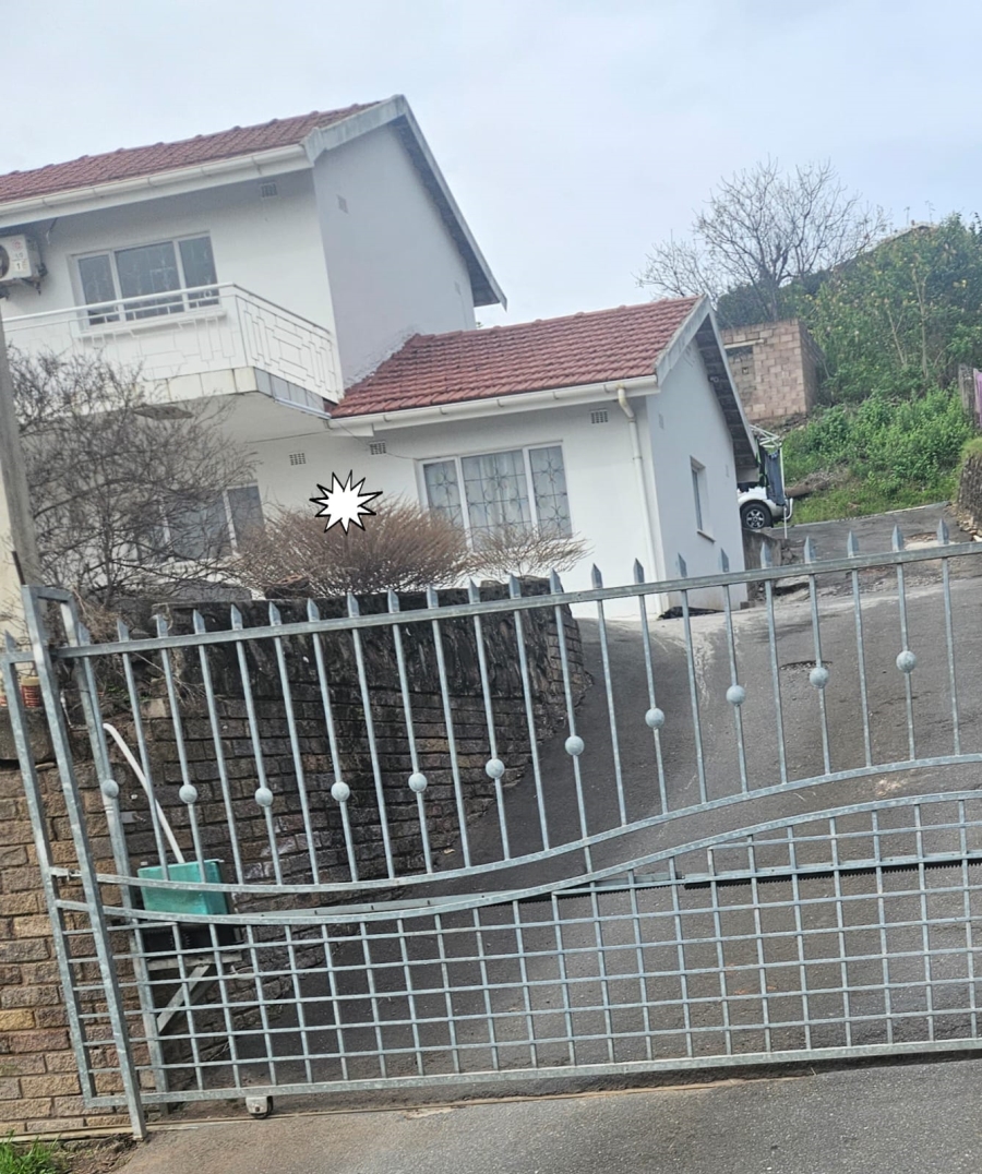 To Let 2 Bedroom Property for Rent in Umhlatuzana KwaZulu-Natal