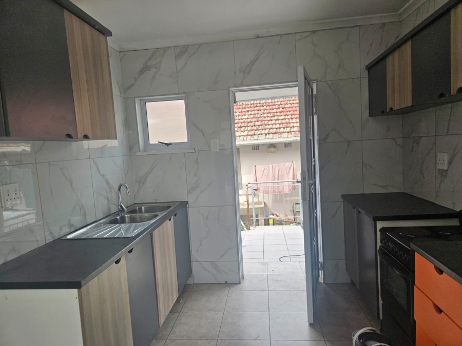 To Let 2 Bedroom Property for Rent in Umhlatuzana KwaZulu-Natal