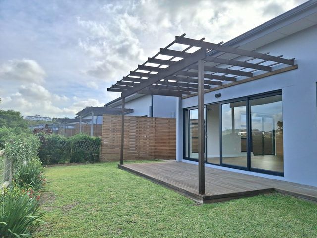 To Let 2 Bedroom Property for Rent in Salt Rock KwaZulu-Natal