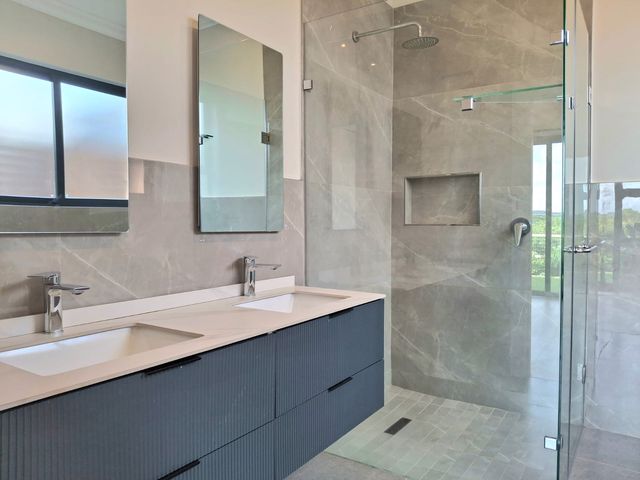 To Let 2 Bedroom Property for Rent in Salt Rock KwaZulu-Natal