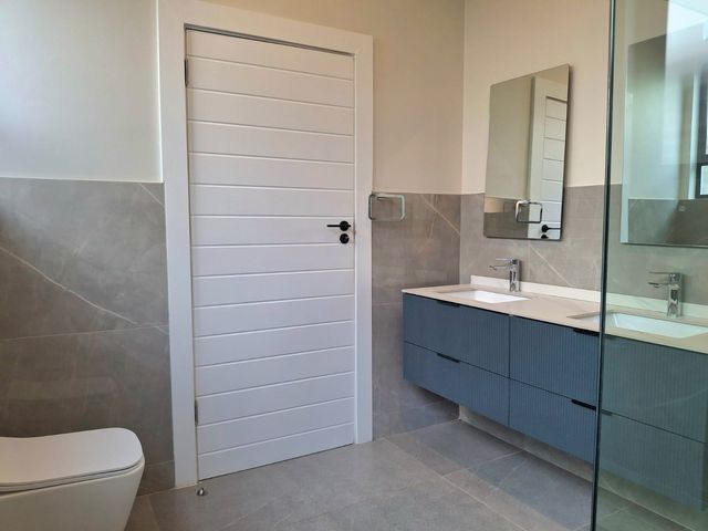 To Let 2 Bedroom Property for Rent in Salt Rock KwaZulu-Natal