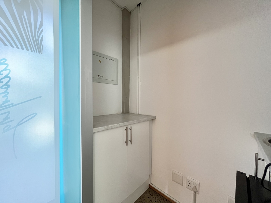 To Let Commercial Property for Rent in Simbithi Eco Estate KwaZulu-Natal