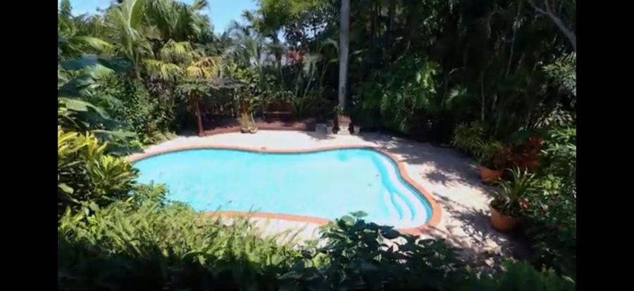 To Let 4 Bedroom Property for Rent in Ballito Central KwaZulu-Natal