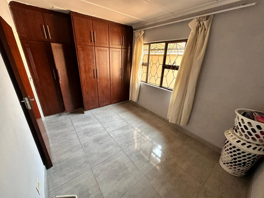 To Let 3 Bedroom Property for Rent in Ashdown KwaZulu-Natal
