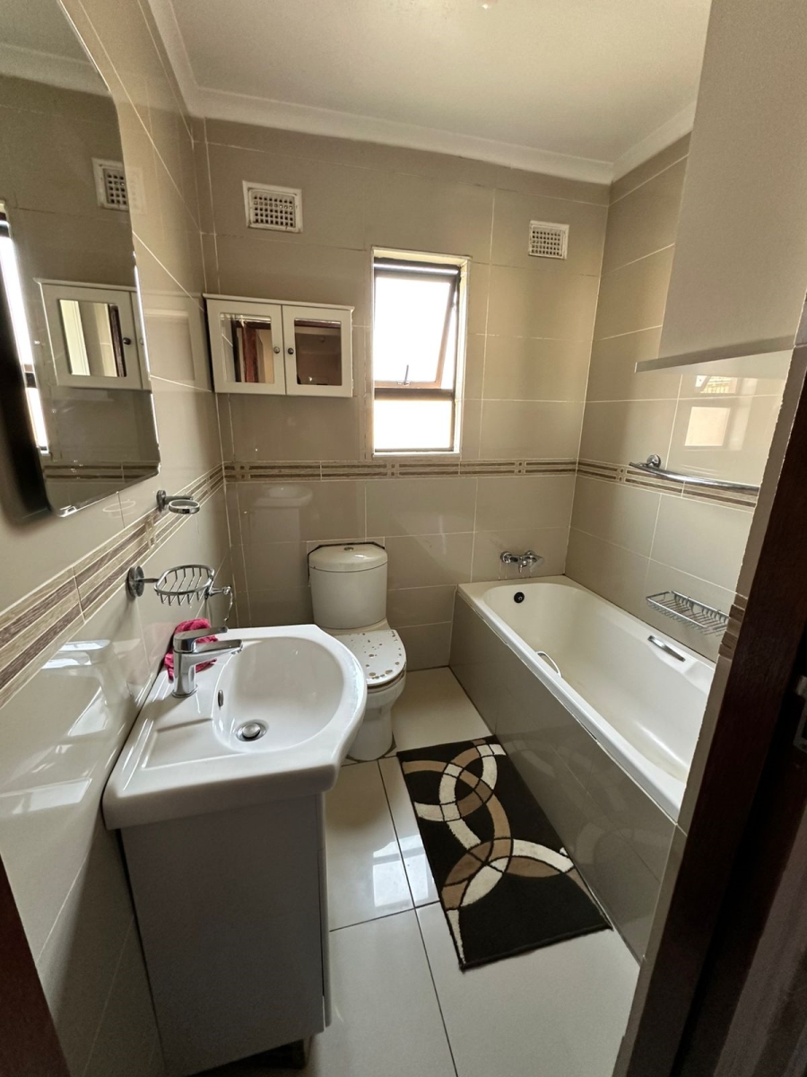 To Let 3 Bedroom Property for Rent in Ashdown KwaZulu-Natal