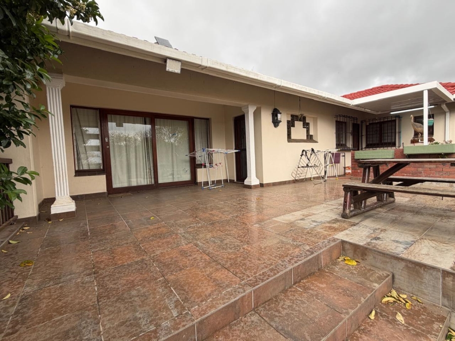 3 Bedroom Property for Sale in Hayfields KwaZulu-Natal