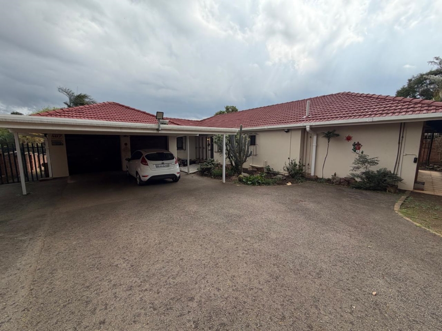 3 Bedroom Property for Sale in Hayfields KwaZulu-Natal