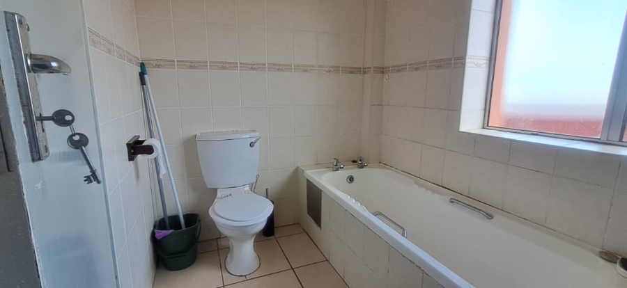 1 Bedroom Property for Sale in Veld En Vlei KwaZulu-Natal