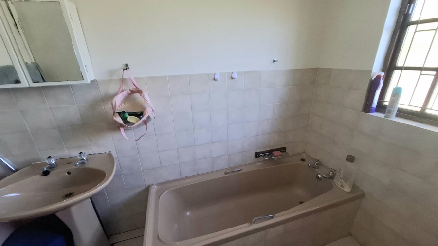 3 Bedroom Property for Sale in Hayfields KwaZulu-Natal