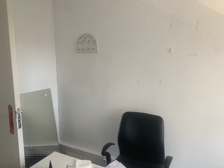 To Let Commercial Property for Rent in Umhlanga KwaZulu-Natal
