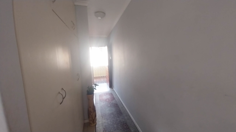 1 Bedroom Property for Sale in Umhlanga Ridge KwaZulu-Natal