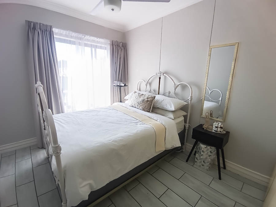 To Let 2 Bedroom Property for Rent in Umhlanga Ridge KwaZulu-Natal