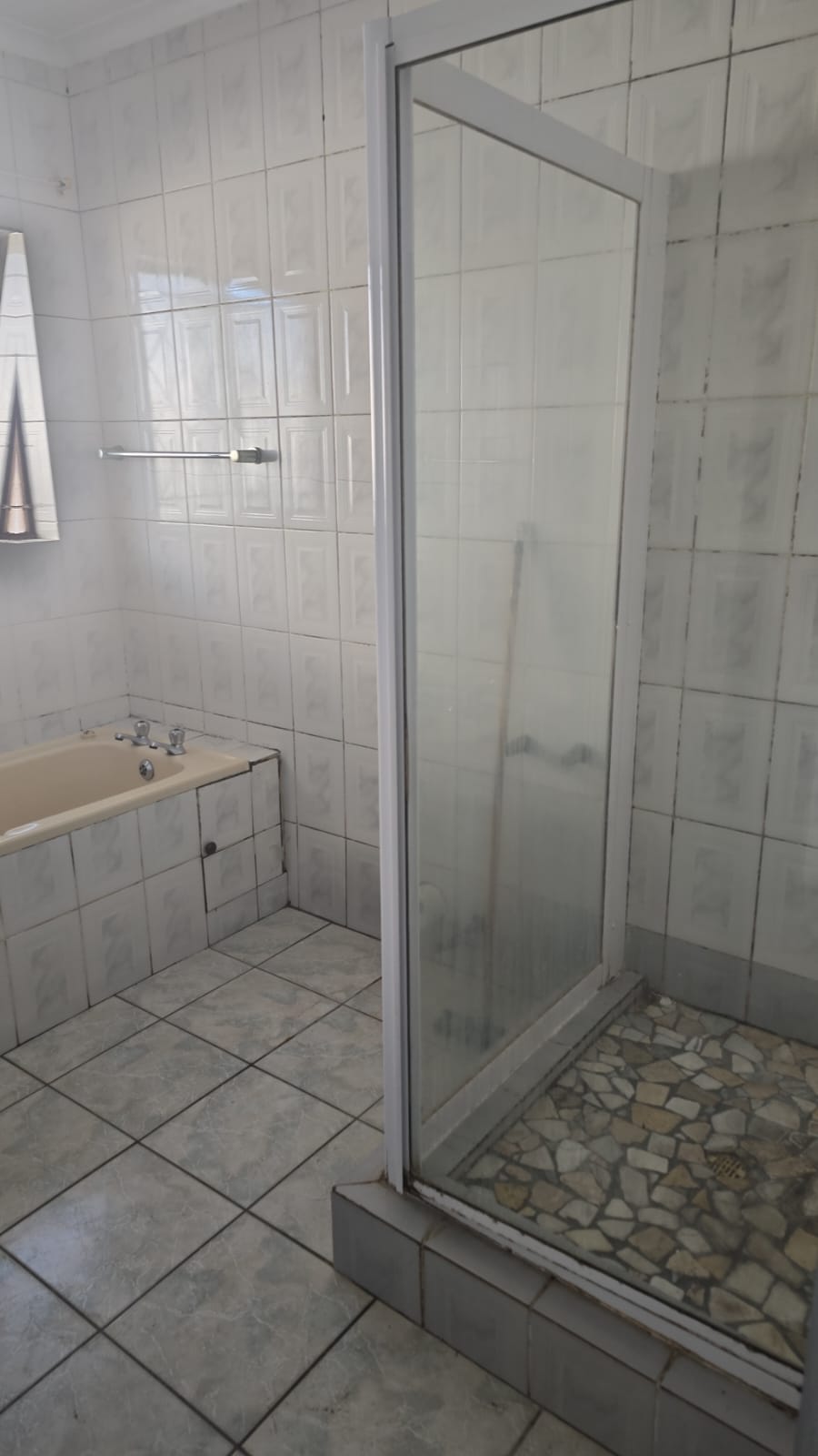 To Let 2 Bedroom Property for Rent in Bluff KwaZulu-Natal