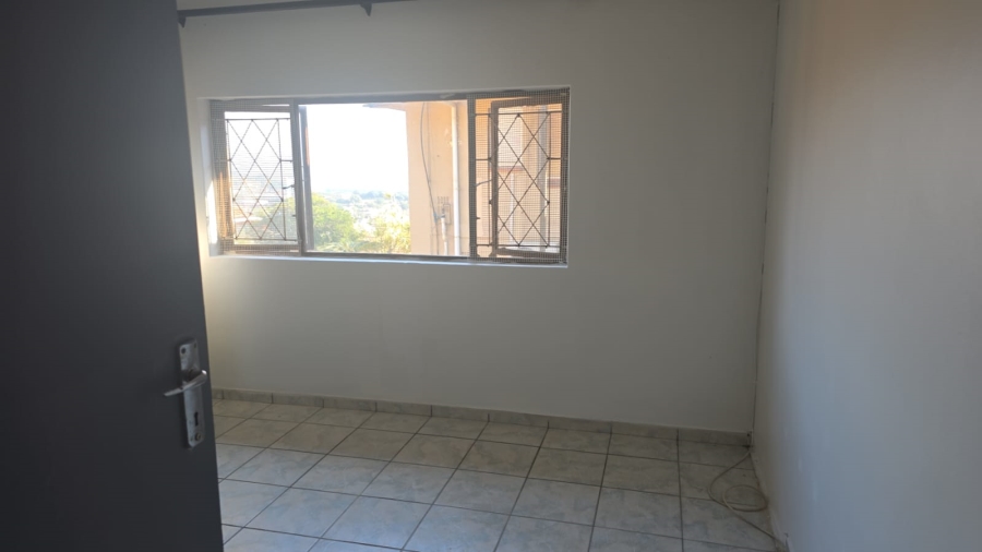 To Let 2 Bedroom Property for Rent in Bluff KwaZulu-Natal