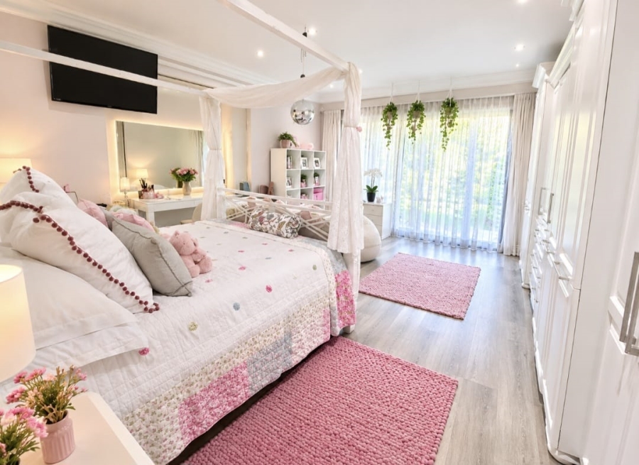 5 Bedroom Property for Sale in Port Zimbali KwaZulu-Natal