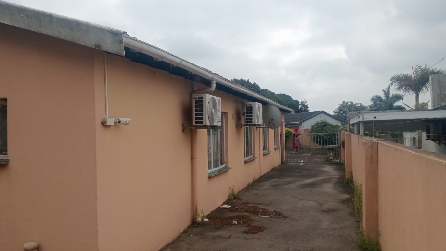 3 Bedroom Property for Sale in Brackenham KwaZulu-Natal
