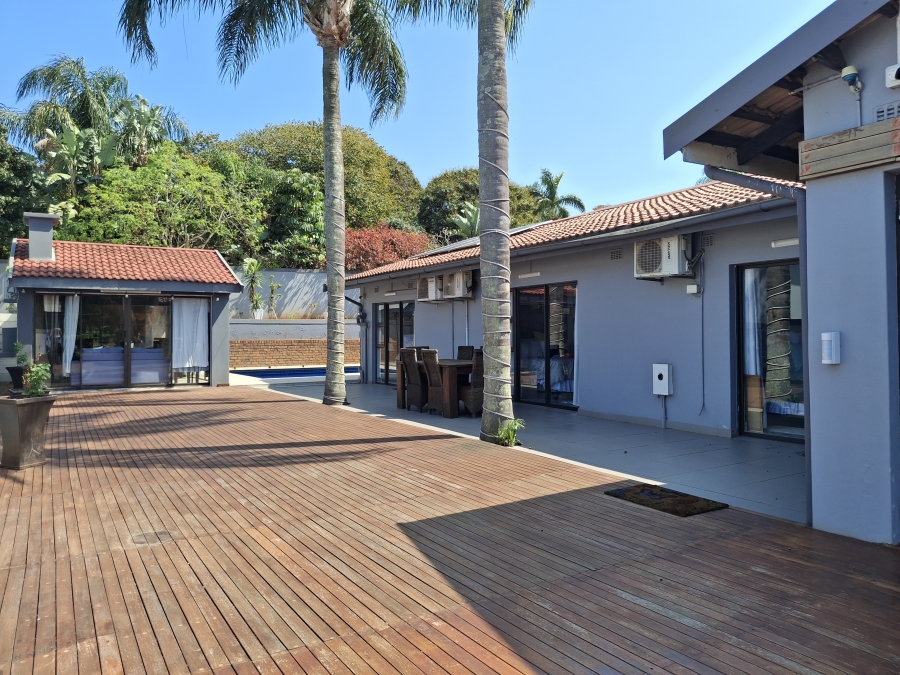 To Let 4 Bedroom Property for Rent in Ballito Central KwaZulu-Natal