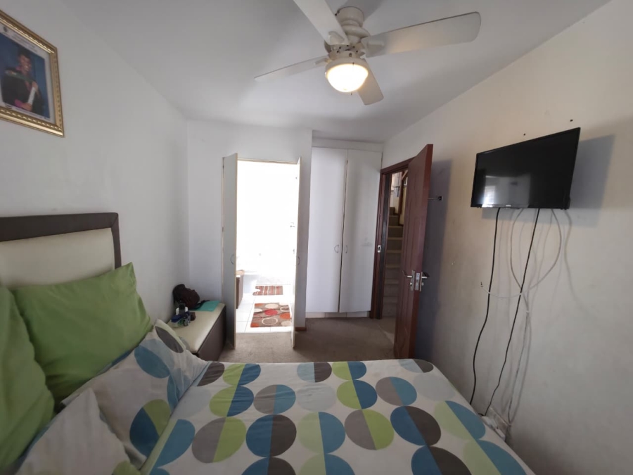 4 Bedroom Property for Sale in Amanzimtoti KwaZulu-Natal