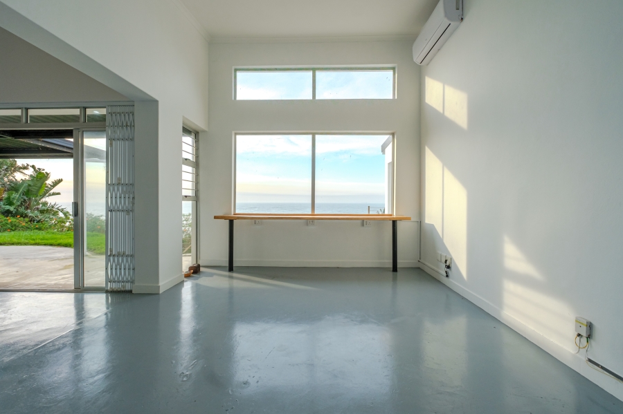 5 Bedroom Property for Sale in Ballito Central KwaZulu-Natal