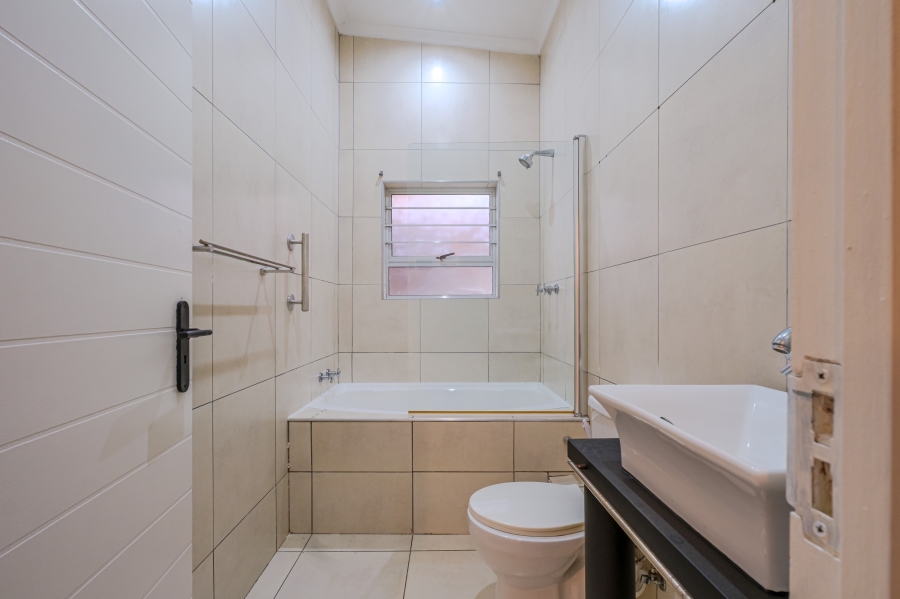 5 Bedroom Property for Sale in Ballito Central KwaZulu-Natal