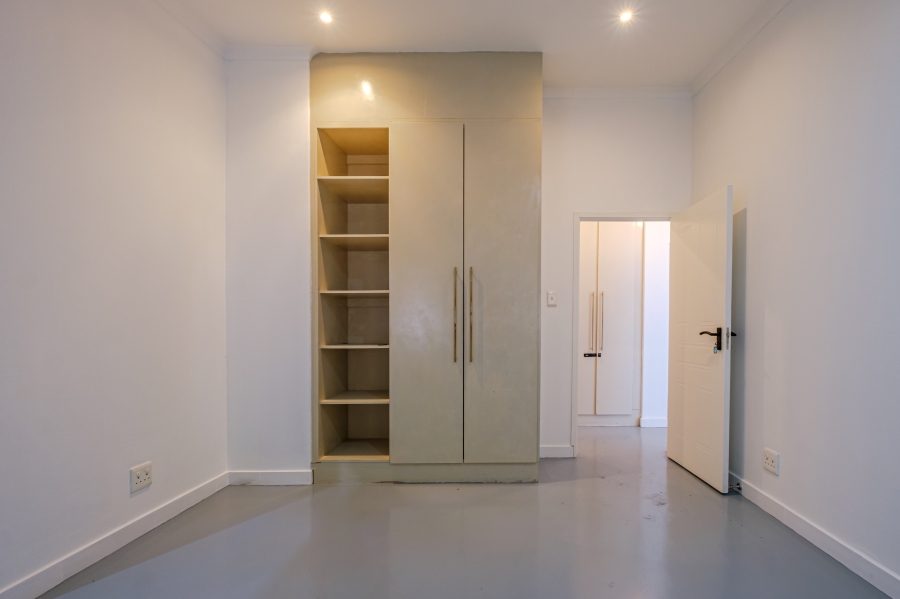 5 Bedroom Property for Sale in Ballito Central KwaZulu-Natal