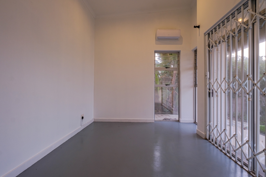 5 Bedroom Property for Sale in Ballito Central KwaZulu-Natal