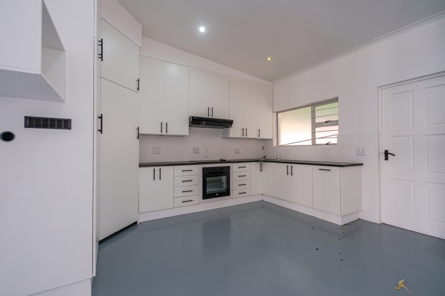 5 Bedroom Property for Sale in Ballito Central KwaZulu-Natal
