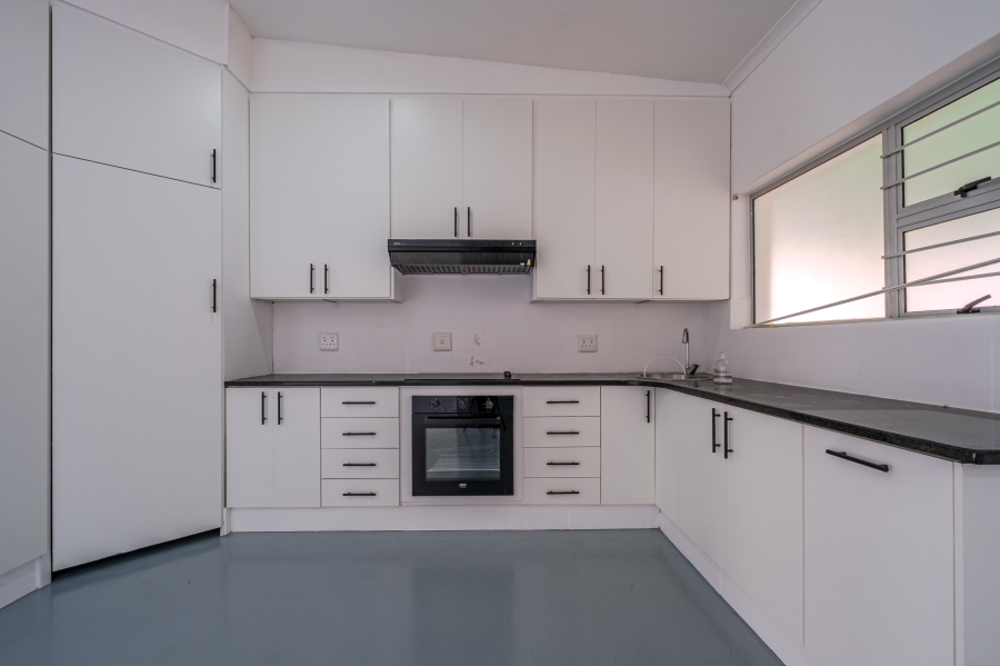 5 Bedroom Property for Sale in Ballito Central KwaZulu-Natal