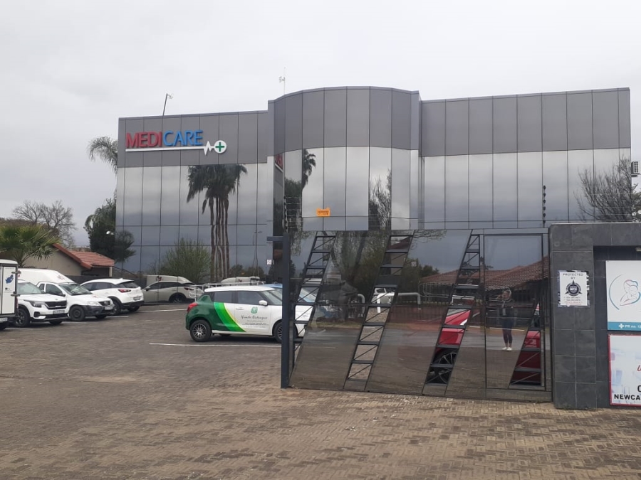 To Let Commercial Property for Rent in Newcastle KwaZulu-Natal