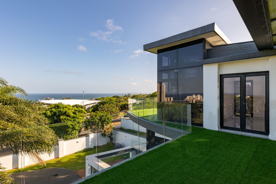 5 Bedroom Property for Sale in Umhlanga KwaZulu-Natal