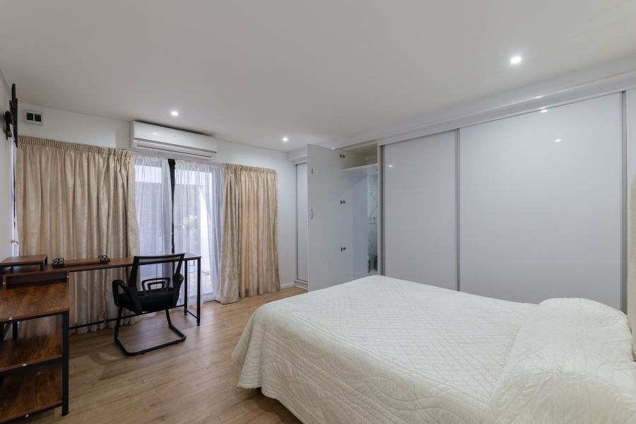 5 Bedroom Property for Sale in Umhlanga KwaZulu-Natal