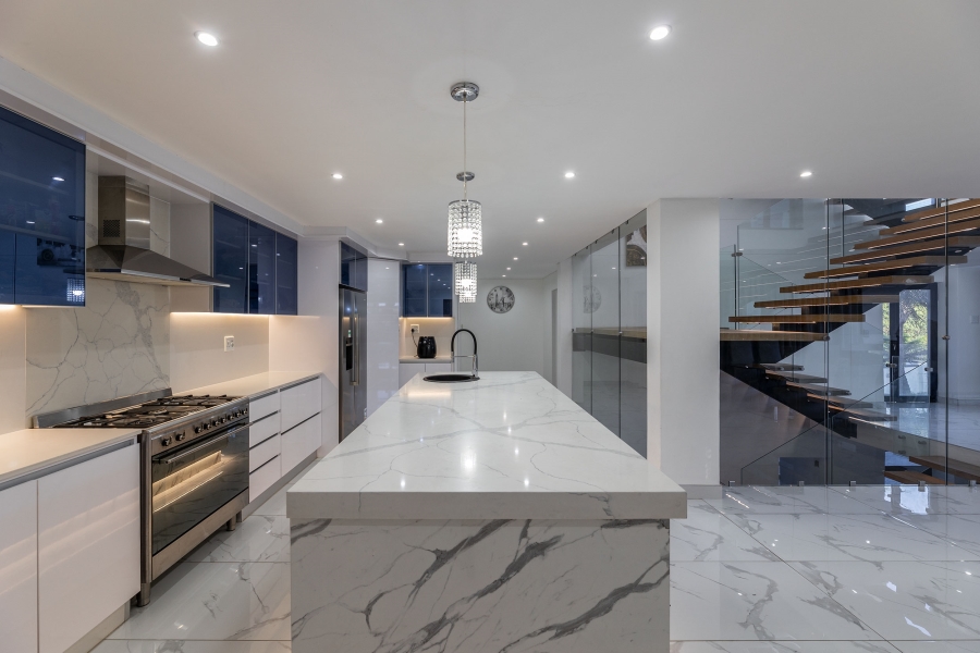 5 Bedroom Property for Sale in Umhlanga KwaZulu-Natal