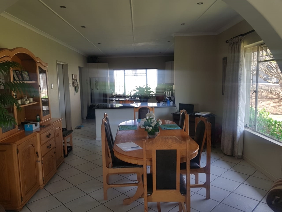 4 Bedroom Property for Sale in Mooi River KwaZulu-Natal
