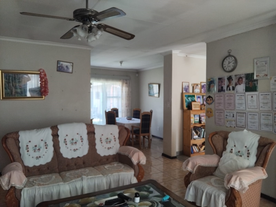 4 Bedroom Property for Sale in Ncandu Park KwaZulu-Natal